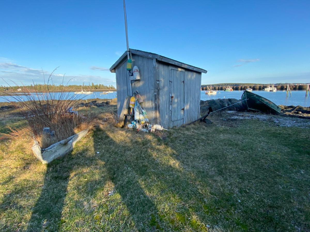 Harbor House Hotel By Umaniii In Jonesport Maine Exterior photo